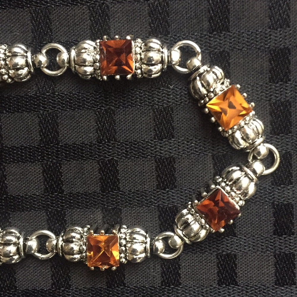 18” silvertone and Auburn Art Deco style necklace